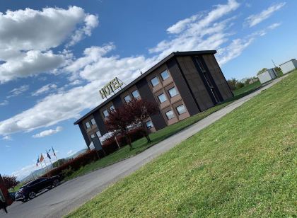 Hotel Ayri