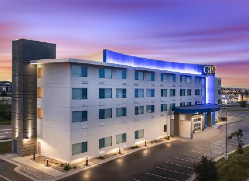 GLo Best Western Dawley Farms in Sioux Falls