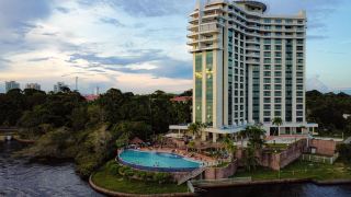 tropical-executive-hotel