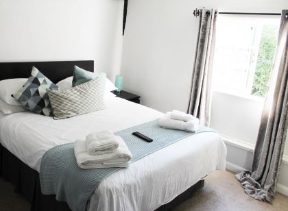 Jolly Sailor- Fish on the Quay