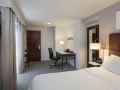hampton-inn-manhattan-seaport-financial-district