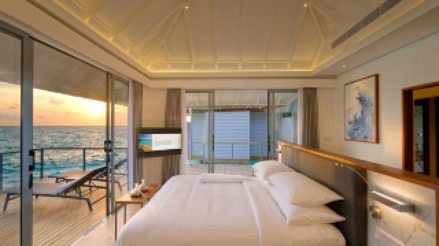 outrigger-maldives-maafushivaru-resort