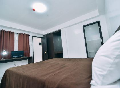 The Strand Suites and Dormitel