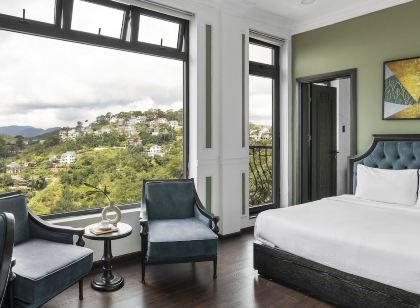 The Gate Boutique Hotel Da Lat