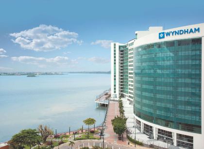 Wyndham Guayaquil Puerto Santa Ana