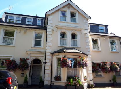 Canterbury Lodge