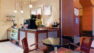 hilton-chicago-magnificent-mile-suites