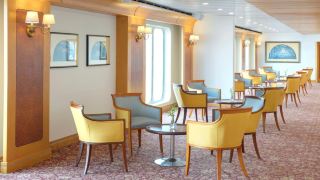 queen-elizabeth-2-hotel