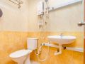 oyo-89703-b-link-hotel