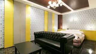 hotel-luna-adult-only