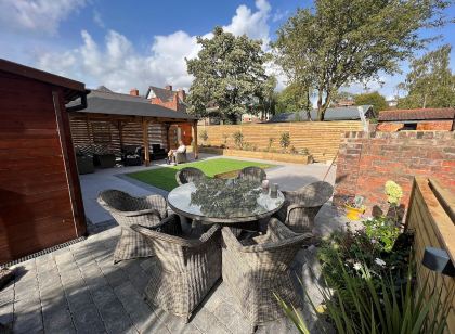 Hedley House Hotel & Apartments