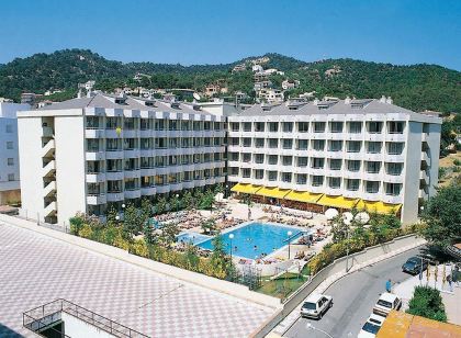 Hotel GHT Oasis Tossa & Spa
