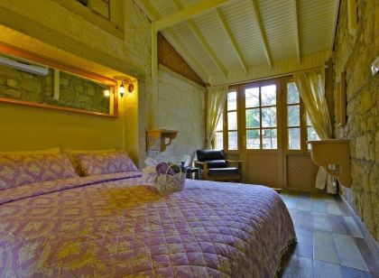 Lilyum Alacati Butik Hotel