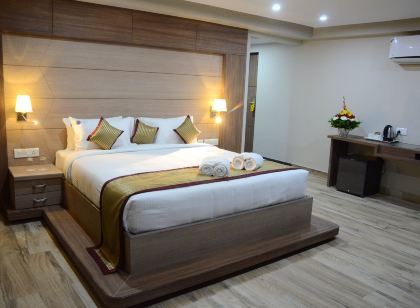 Hotel Jai Maata Grandeur