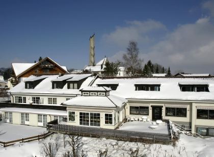 Hotel Sonnenhang - Hans Schmid