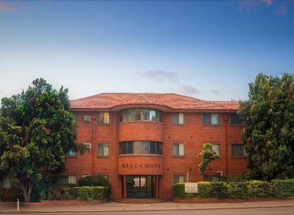 Greenways Apartments