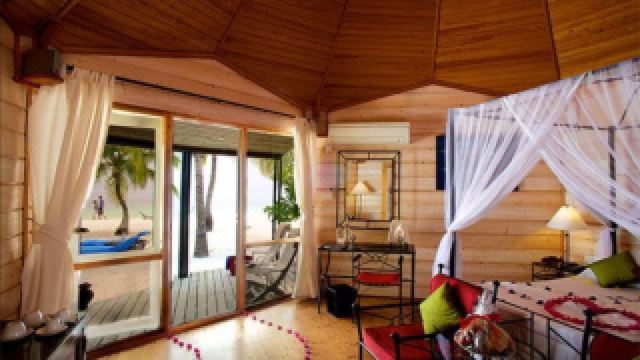 kuredu-island-resort-maldives