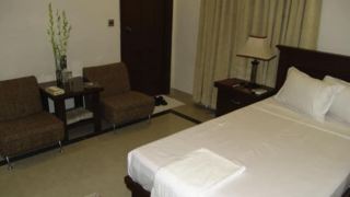 raj-one-hotel