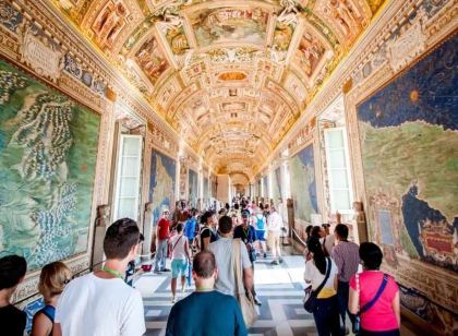 Vatican Rooms Guest House