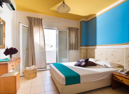 Yiannis Manos Hotel Resort