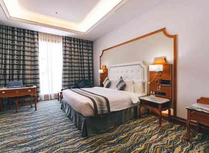 Iridium Hotel