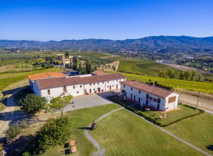 斯專達葡萄酒&郊外度假農家樂