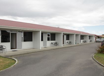 Charlton Motel