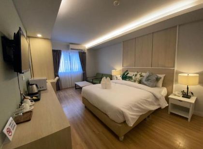 Greenhills Resort Siracha