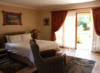 Aark Guest Lodge
