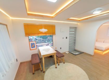 Jeju Udo Sarang Pension