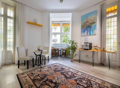 ペンション ドノスティアラ