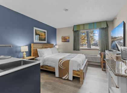 Nisswa Inn and Suites