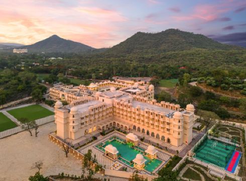 Wyndham Grand Udaipur Fateh Sagar Lake