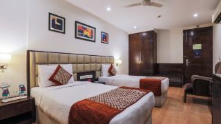 hotel-blue-stone-nehru-place