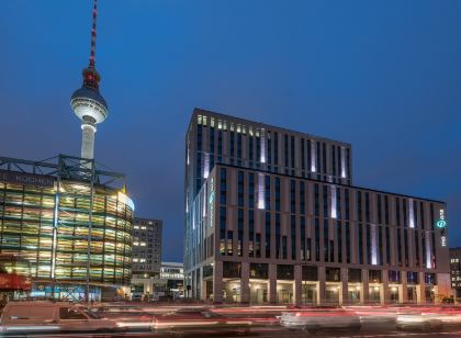 Hotel Motel One Berlin-Alexanderplatz