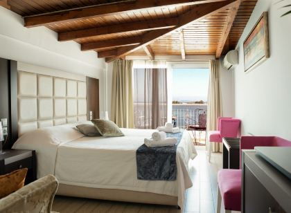 Nirikos Hotel