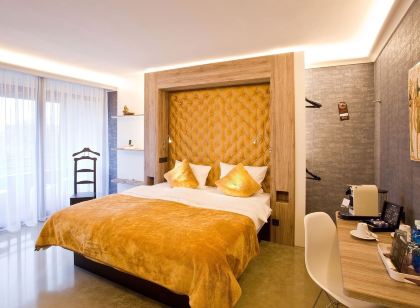 Plaza Inn Stays Design Dortmund