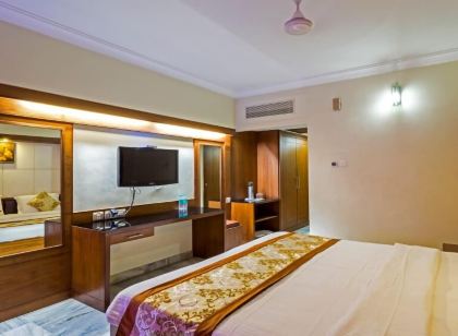 Hotel Plr Grand