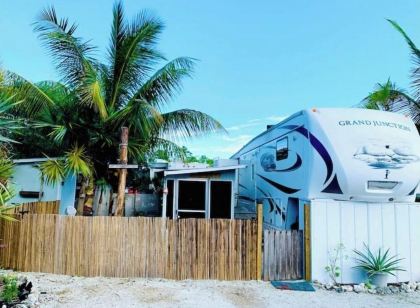 LARGE LOT & RV A Fisherman Camp