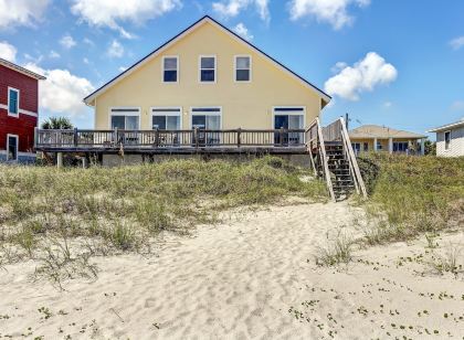 812 S. Fletcher - 3 Br Cottage