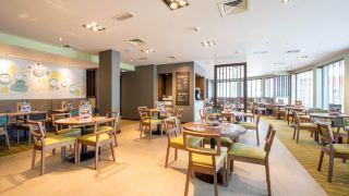 premier-inn-leek-town-centre