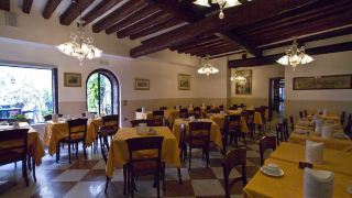 hotel-tivoli