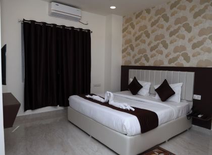 HOTEL TARA