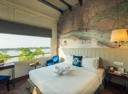 Polo Floatel Kolkata