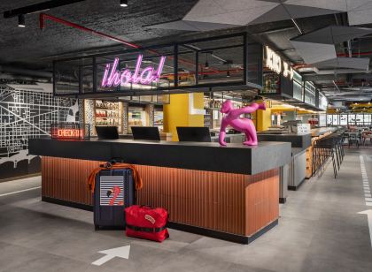 Moxy Barcelona