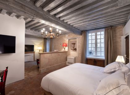 Les Remparts Hotels & Demeures Historiques