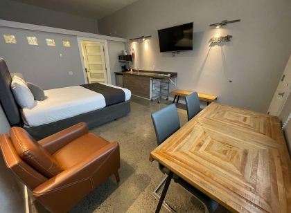 Nature's Inn Kenora
