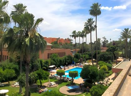 Chems Hotel