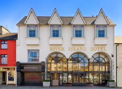 River Island Hotel