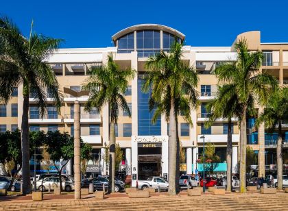 Royal Palm Hotel